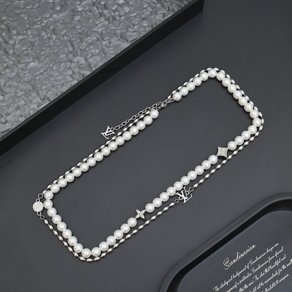 Louis Vuitton PEARLS FUSION necklace - Picture 2 of 7